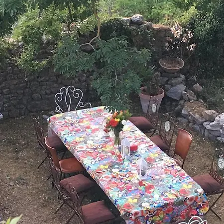 De La Bastide *