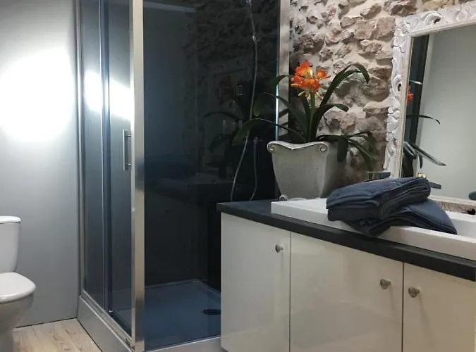 De La Bastide Uzer (Ardeche)